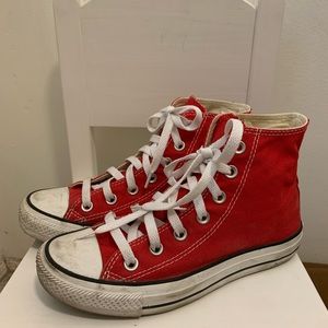 Converse women’s Chuck Taylor All Star Hi-Top Sneakers/Red/6.5/23.5cm
